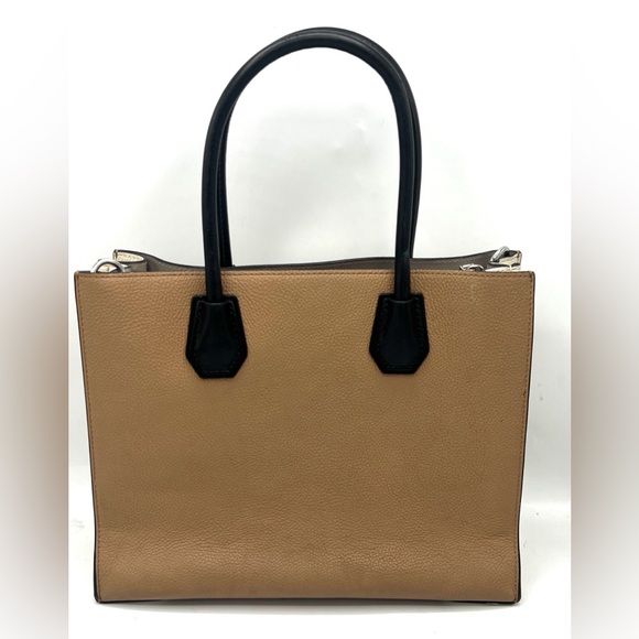 Michael Kors Mercer Large Tote - Picture 4 of 14